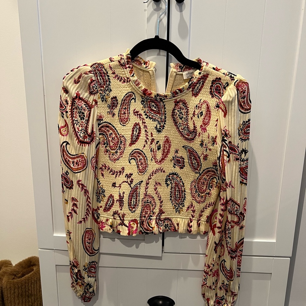 Aritzia - long sleeve top